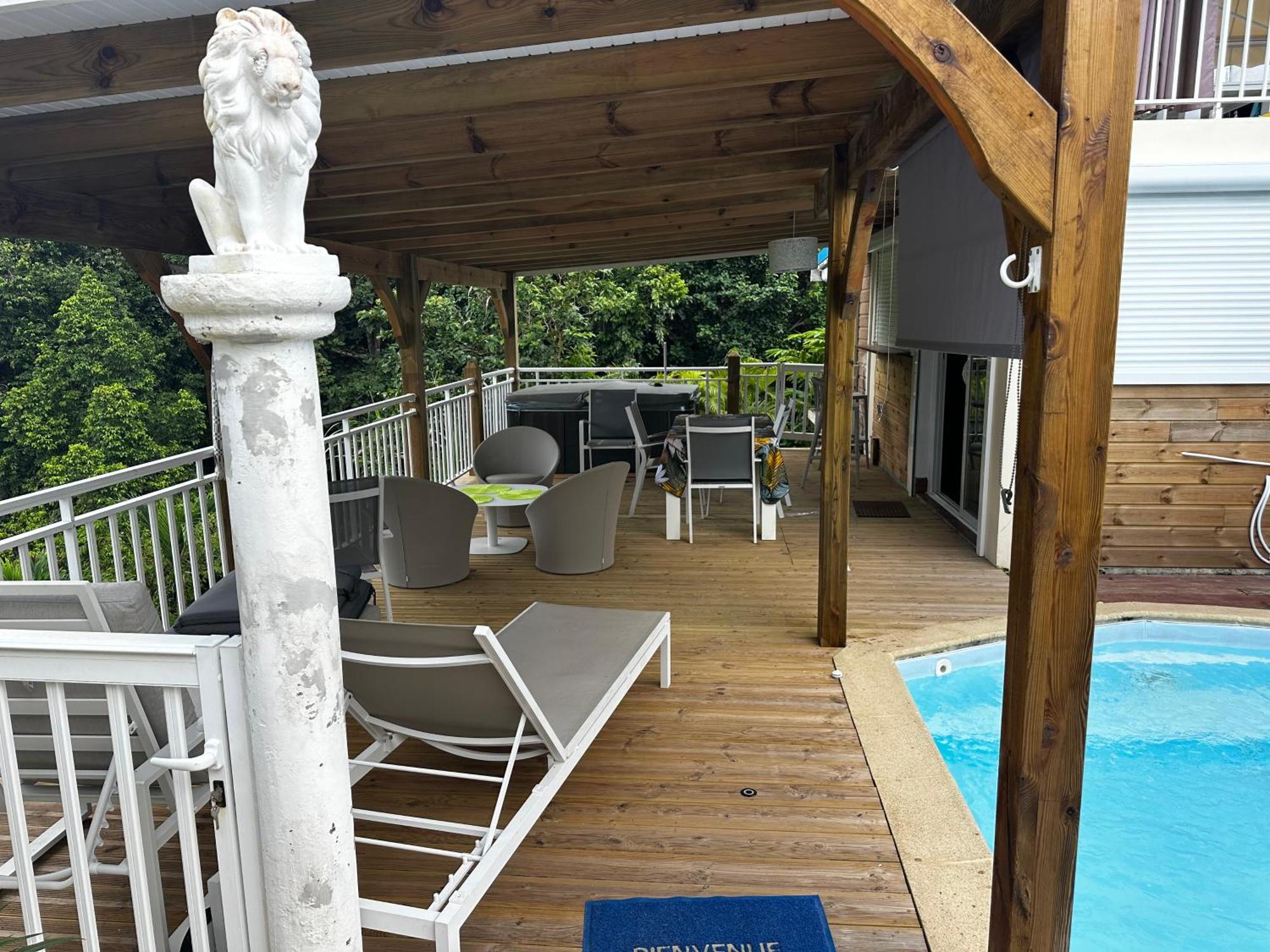 Apartmán Chez Francis Petit-Bourg Exteriér fotografie