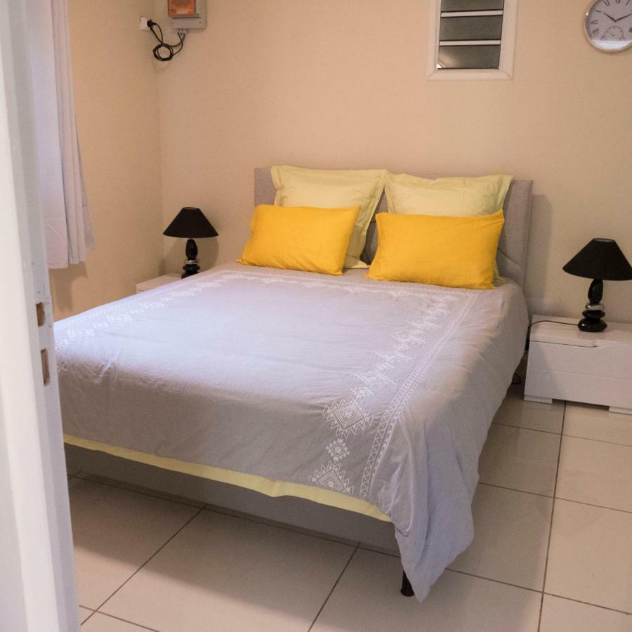 Apartmán Chez Francis Petit-Bourg Exteriér fotografie